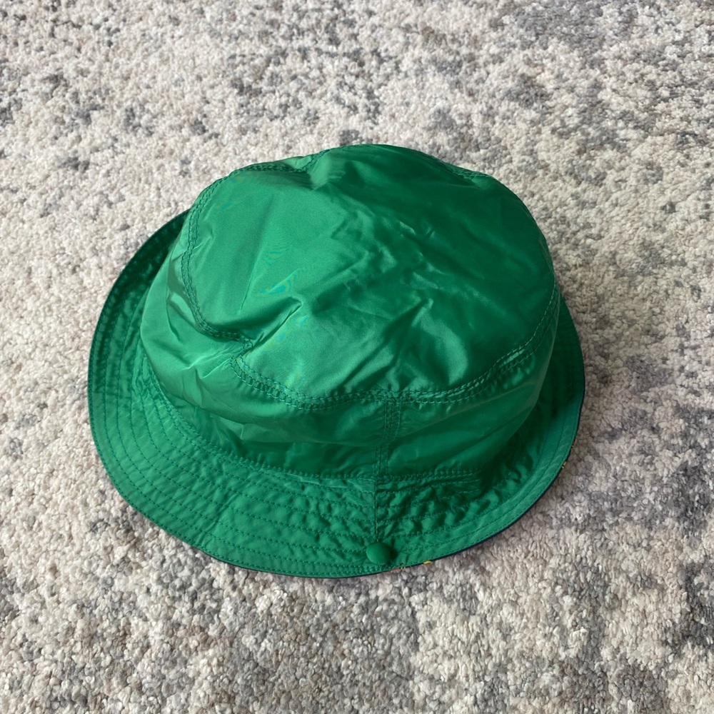 GUCCI Reversible Green Nylon Bucket Hat